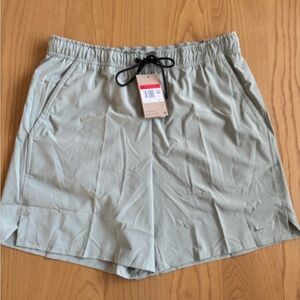 Nike Athletic Shorts Jade Horizon Color